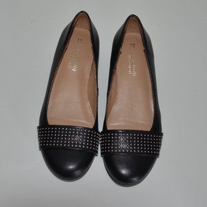 Naturalizer Women's Black Hint Closed Toe Ballet Flats Size 5M